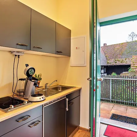 Schusterjunge I Zentral I I Kueche & Bad I Parkplatz