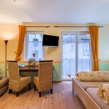 Aparthotel Schusterjunge I Zentral I I Kueche & Bad I Parkplatz Sasbachwalden