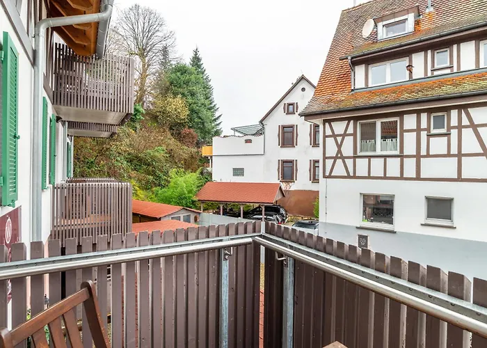 Schusterjunge I Zentral I I Kueche & Bad I Parkplatz