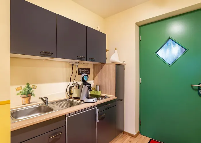 Апарт-отель Schusterjunge I Zentral I I Kueche & Bad I Parkplatz Засбахвальден